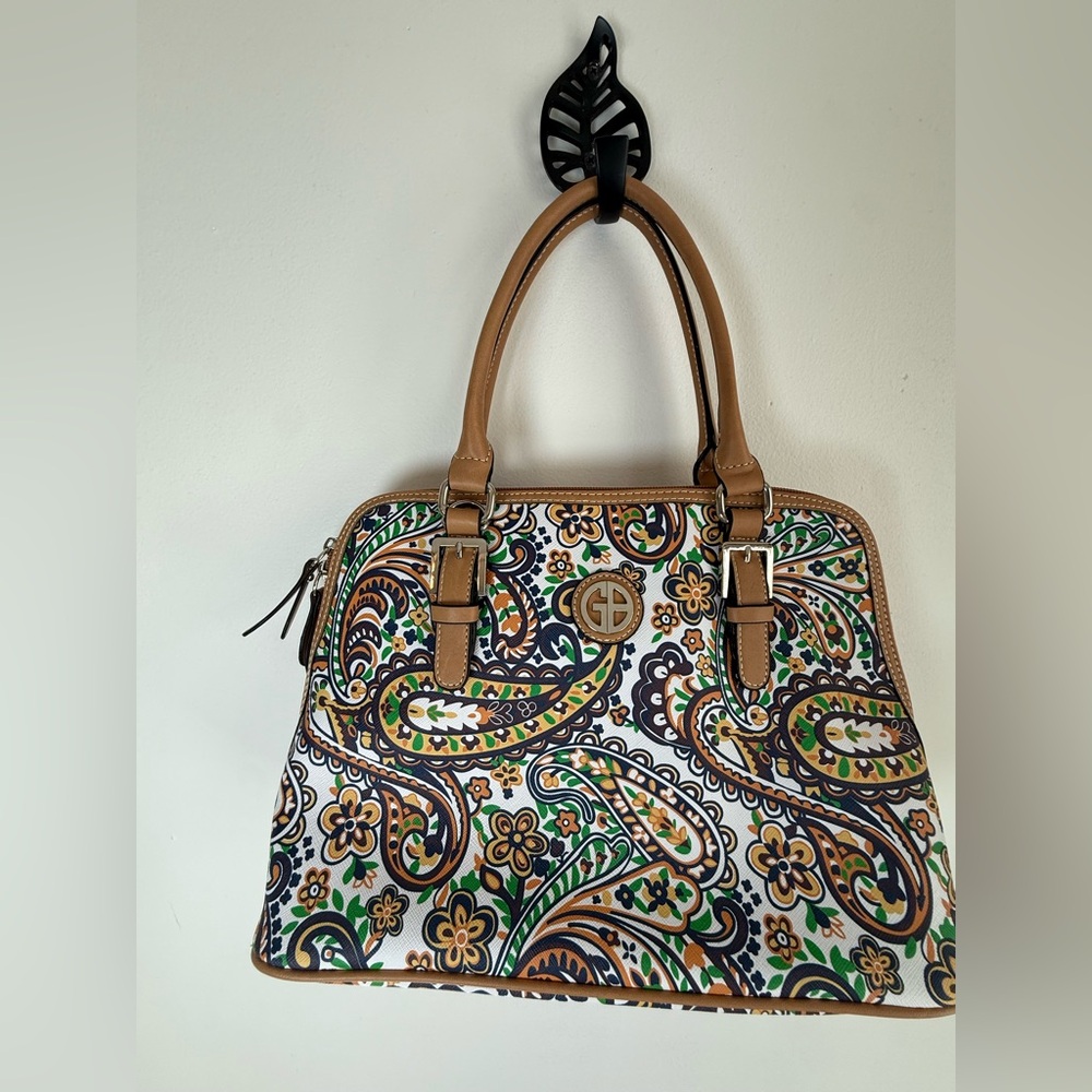Giani Bernini Stylish Paisley Handbag with Tan Accents